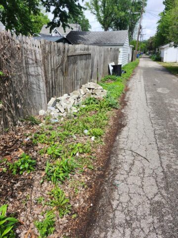 ICON's Worst Alley Makeover contest cleaned up two alleys in Springfield Illinois on Friday, April 24 as part of the United Way Day of Caring.